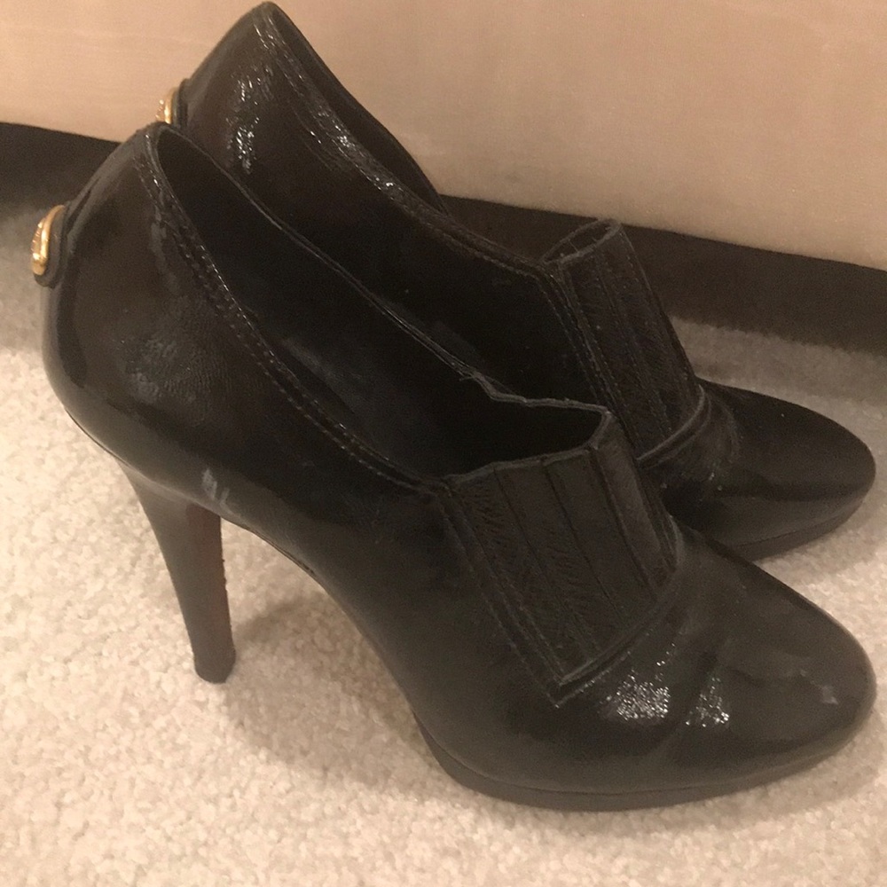 Bcbg max Azaria black patent boots